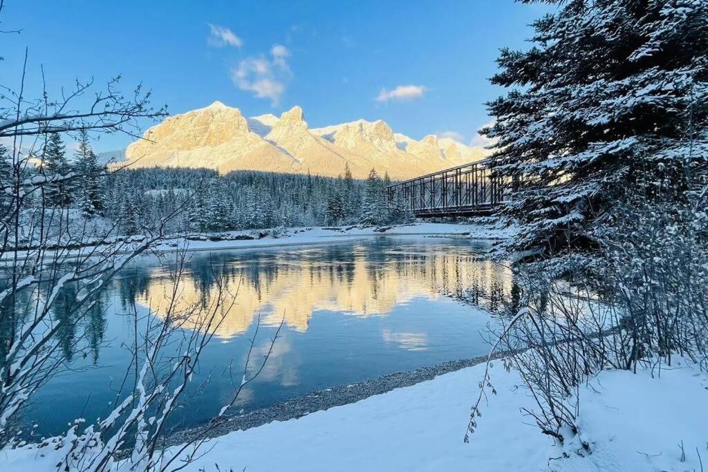 Unit #301 Mountain View 1Br In Canmore Down Town Exteriör bild
